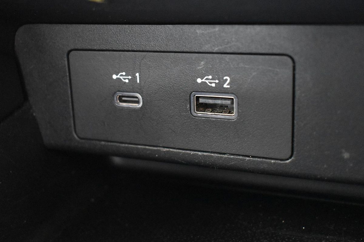 2023 Mitsubishi Outlander ES ZM