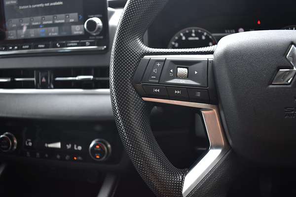 2023 Mitsubishi Outlander ES ZM