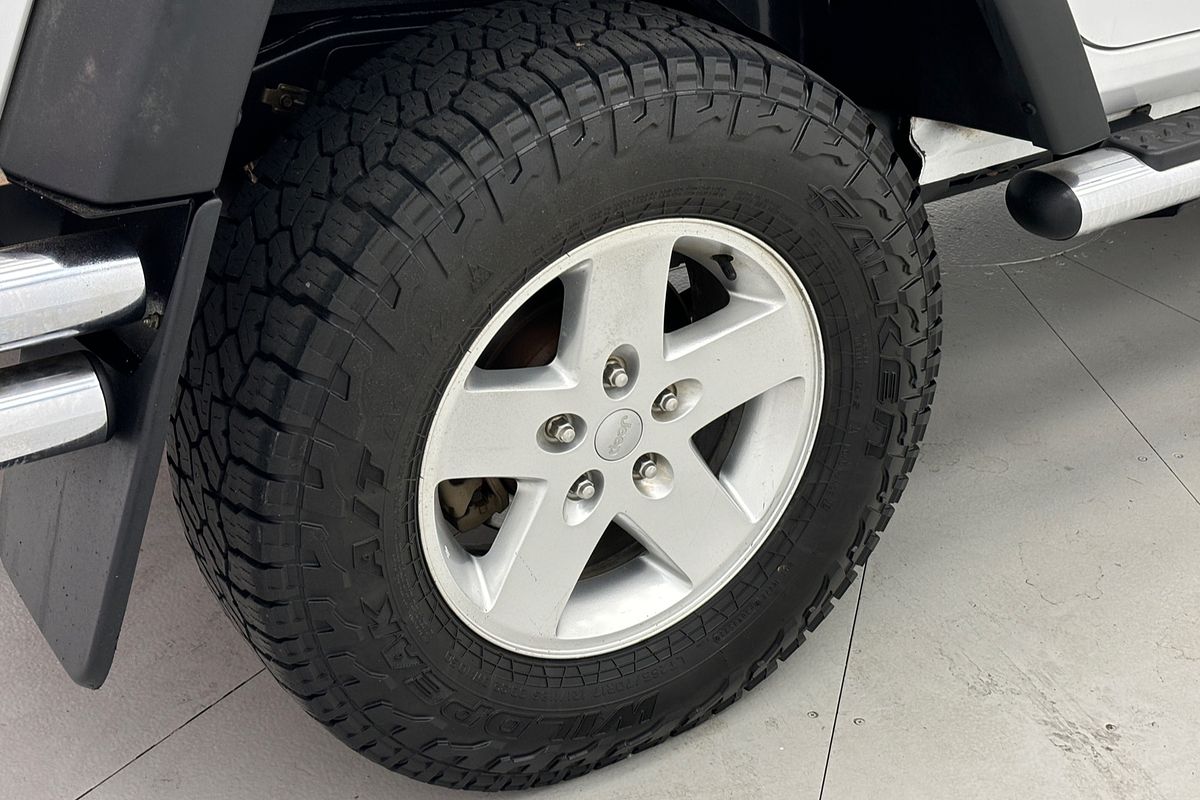 2012 Jeep Wrangler Unlimited Unlimited Sport JK