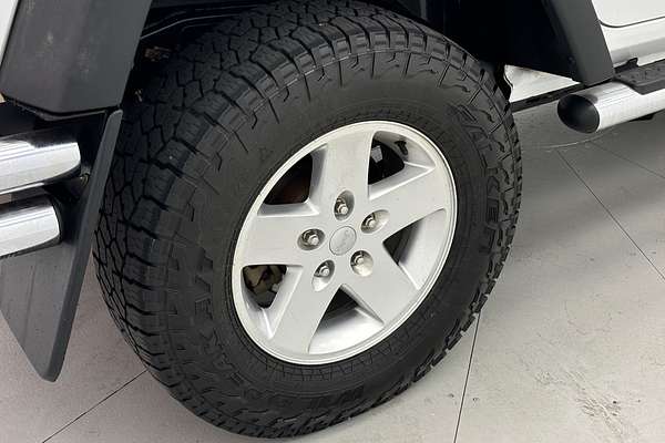 2012 Jeep Wrangler Unlimited Unlimited Sport JK