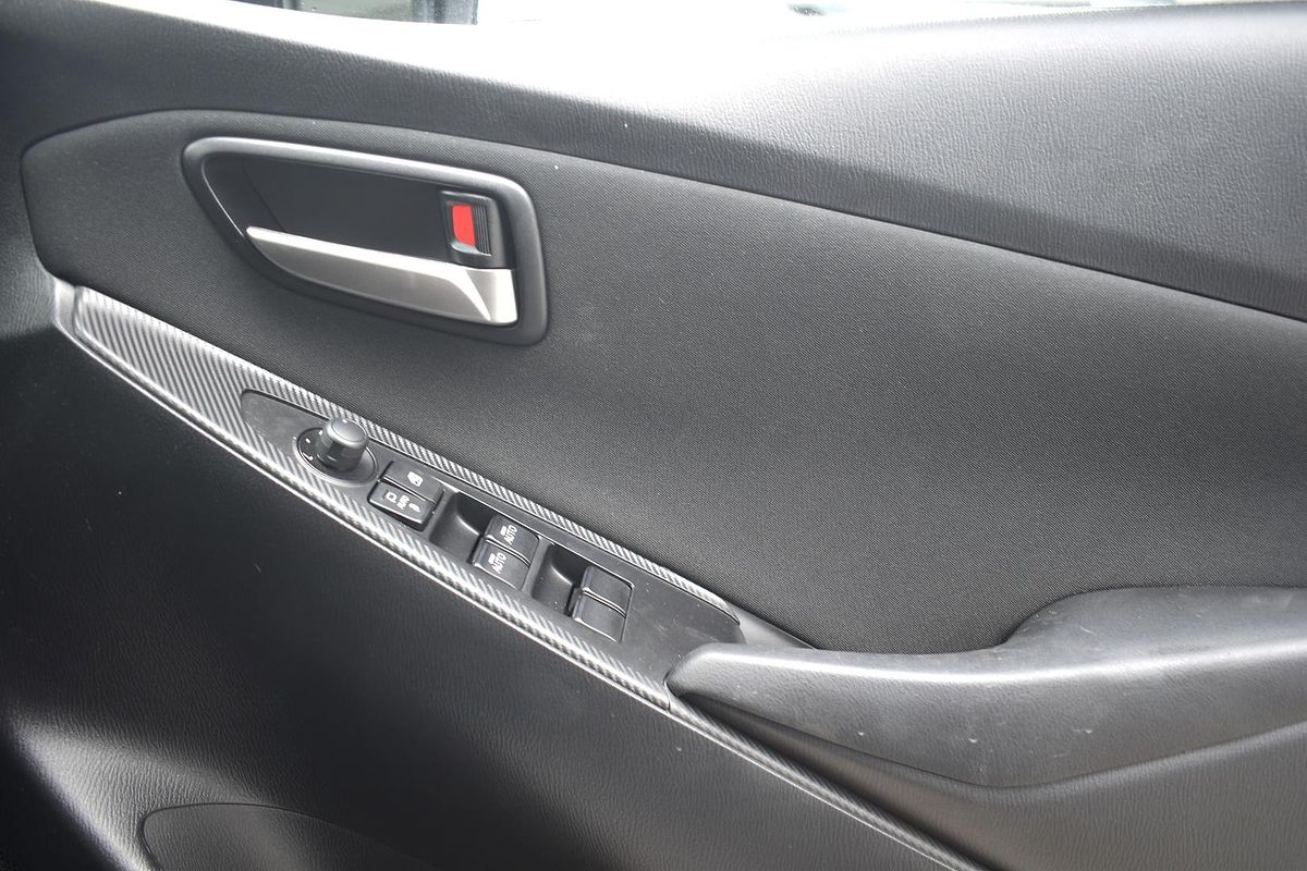 2024 Mazda 2 G15 Pure DJ Series