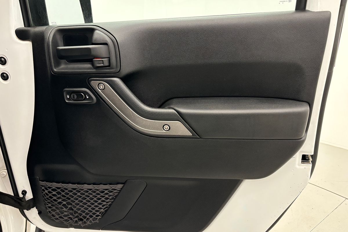 2012 Jeep Wrangler Unlimited Unlimited Sport JK