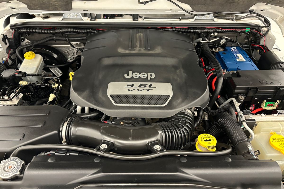 2012 Jeep Wrangler Unlimited Unlimited Sport JK