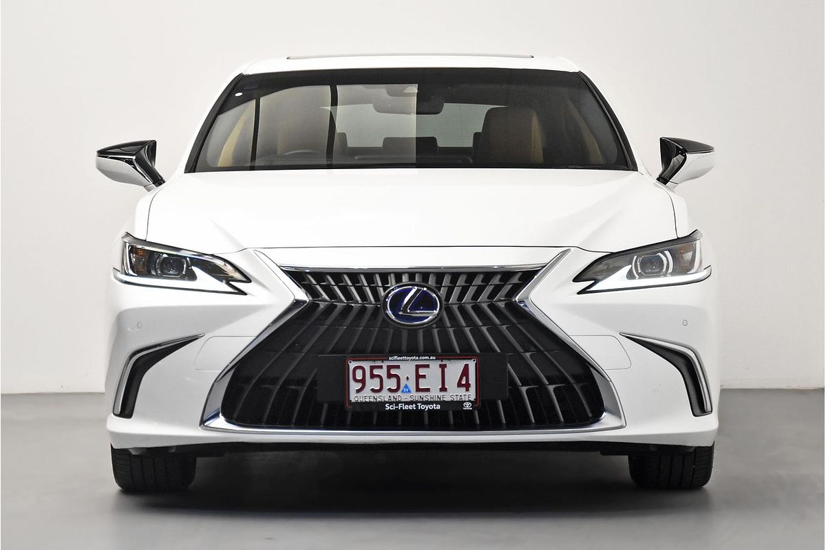 2022 Lexus ES ES300h Luxury AXZH10R