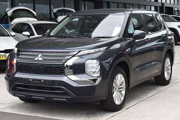 2024 Mitsubishi Outlander ES ZM