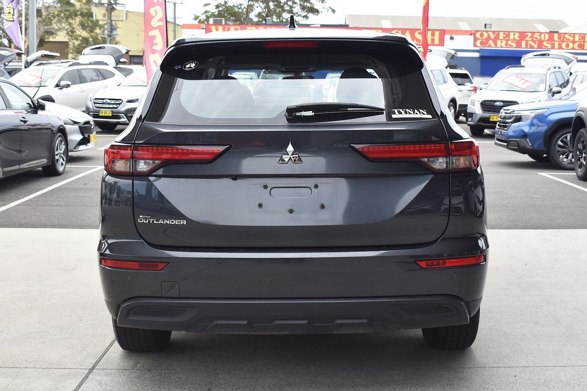 2024 Mitsubishi Outlander ES ZM