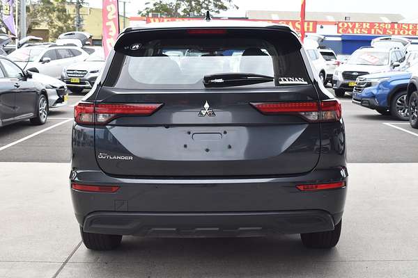 2024 Mitsubishi Outlander ES ZM