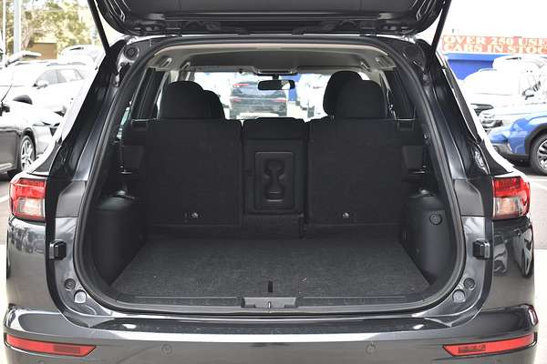 2024 Mitsubishi Outlander ES ZM