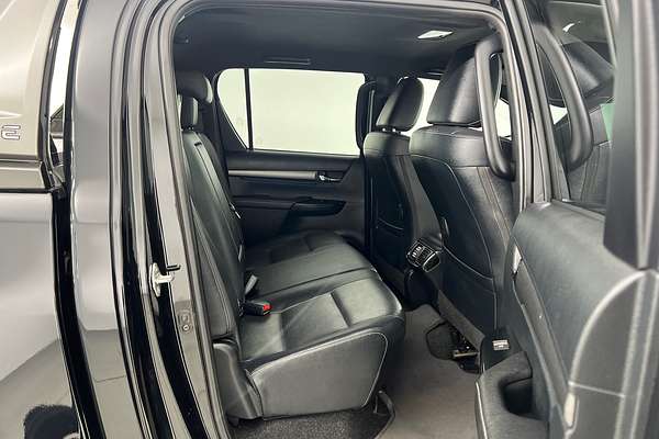 2023 Toyota Hilux Rogue GUN126R 4X4 thumb-16