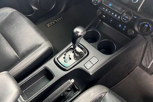 2023 Toyota Hilux Rogue GUN126R 4X4 thumb-15