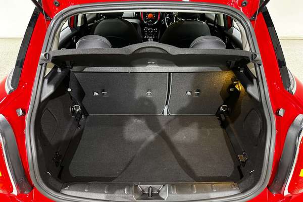 2020 MINI Hatch Cooper F55 LCI
