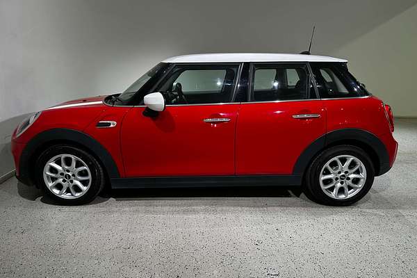 2020 MINI Hatch Cooper F55 LCI