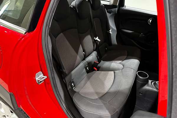 2020 MINI Hatch Cooper F55 LCI