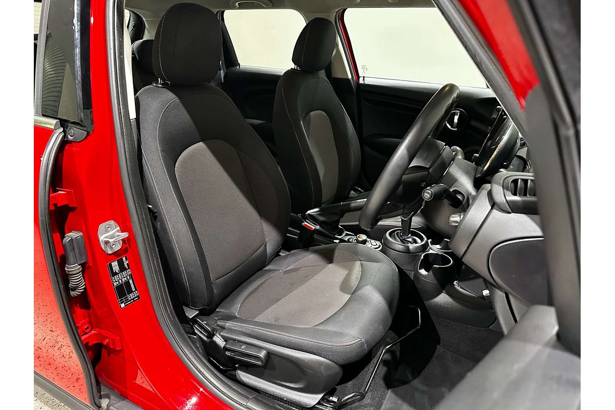 2020 MINI Hatch Cooper F55 LCI