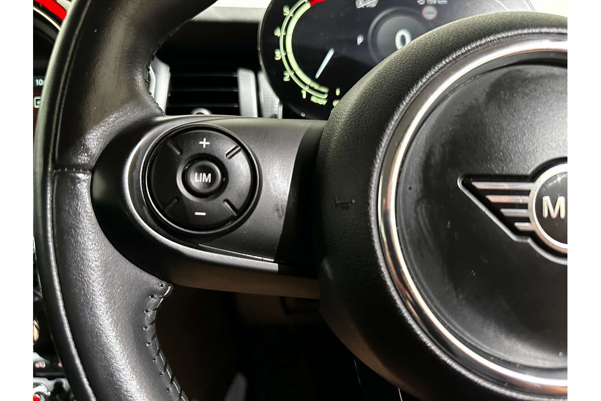 2020 MINI Hatch Cooper F55 LCI