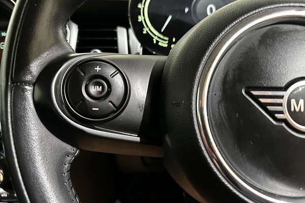 2020 MINI Hatch Cooper F55 LCI