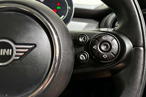 2020 MINI Hatch Cooper F55 LCI