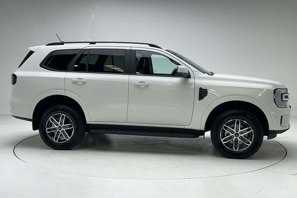 2025 Ford Everest Trend 2.0L thumb-8