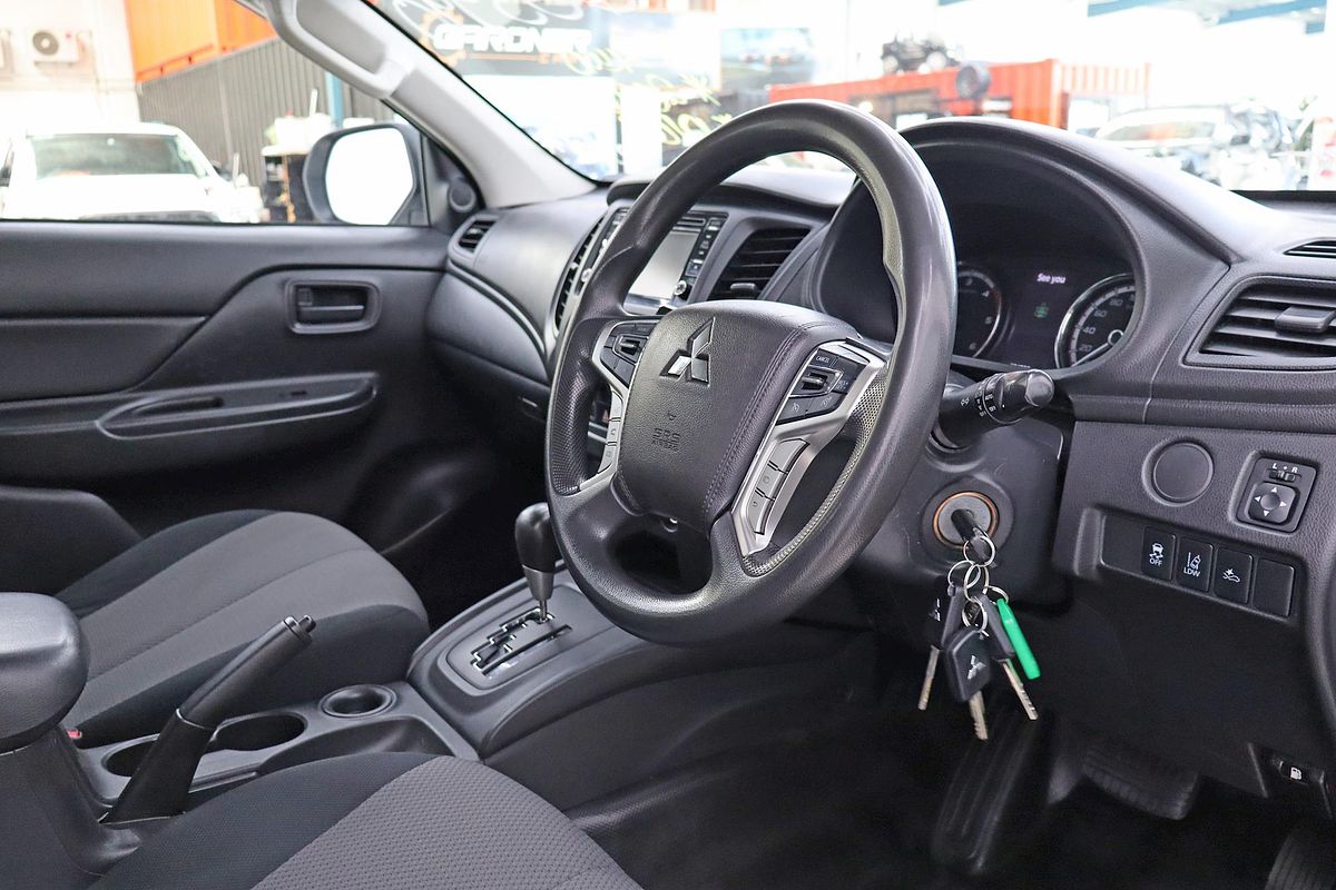 2021 Mitsubishi Triton GLX MR Rear Wheel Drive