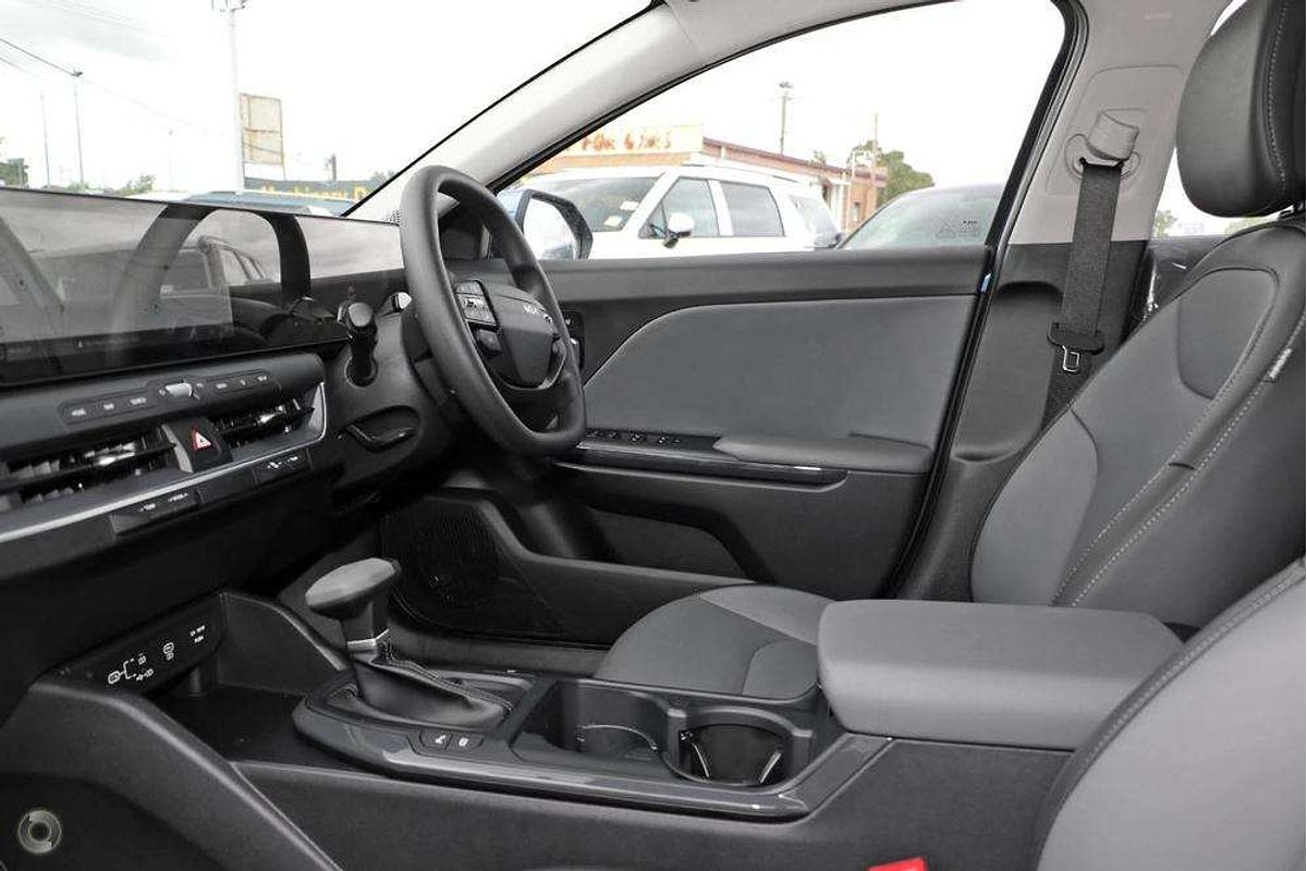 2025 Kia K4 Sport+ CL4m