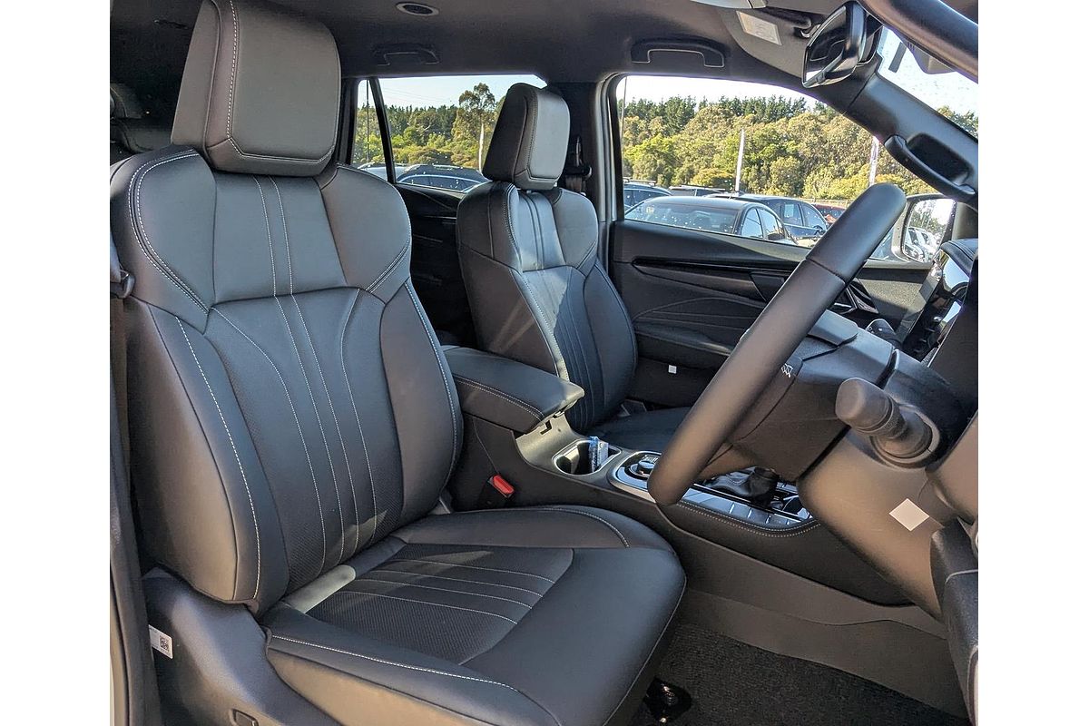 2025 Isuzu MU-X LS-T