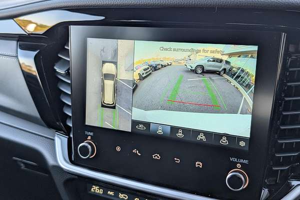 2025 Isuzu MU-X LS-T