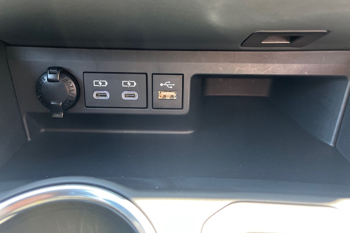2025 Toyota Kluger GX AXUH78R