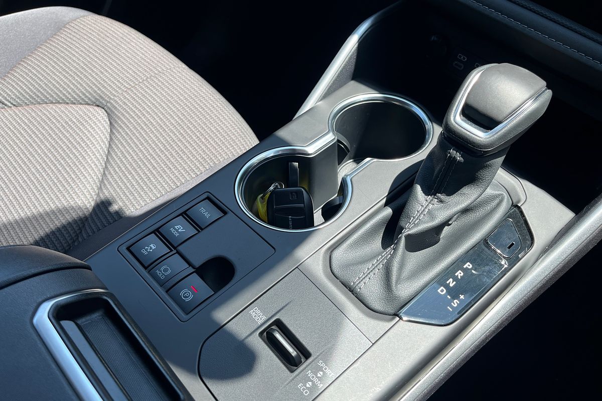 2025 Toyota Kluger GX AXUH78R
