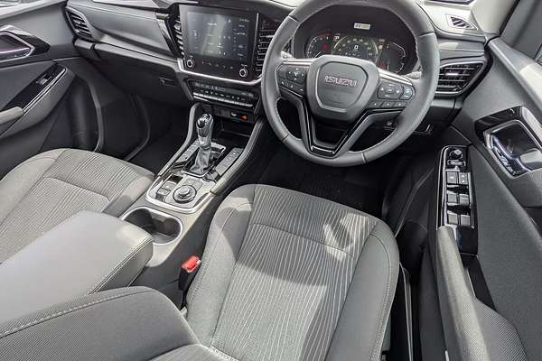 2025 Isuzu MU-X LS-U