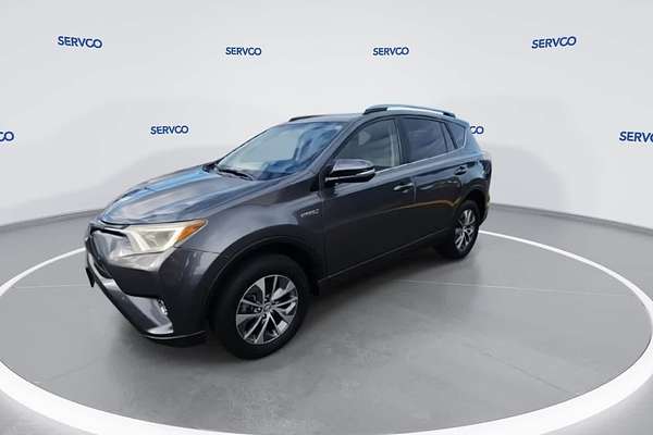 2017 Toyota RAV4 XLE