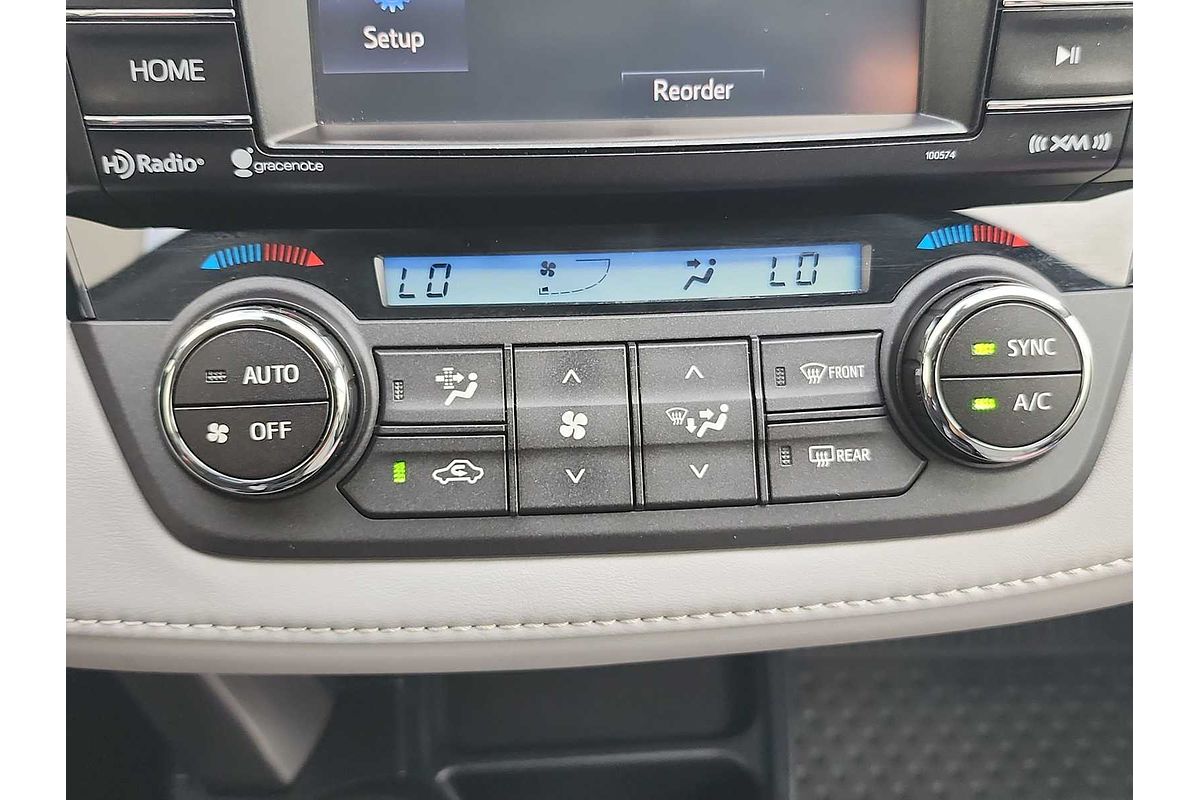 2017 Toyota RAV4 XLE