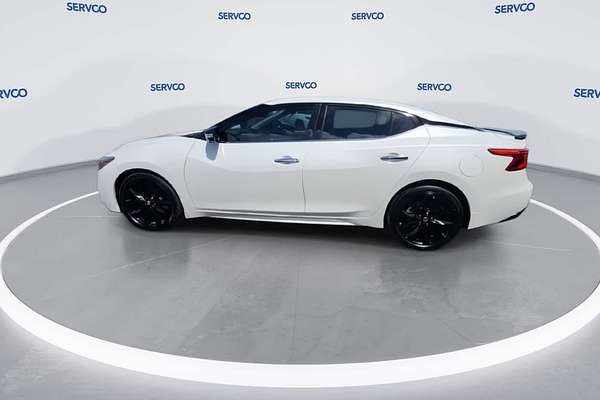 2018 Nissan Maxima SR