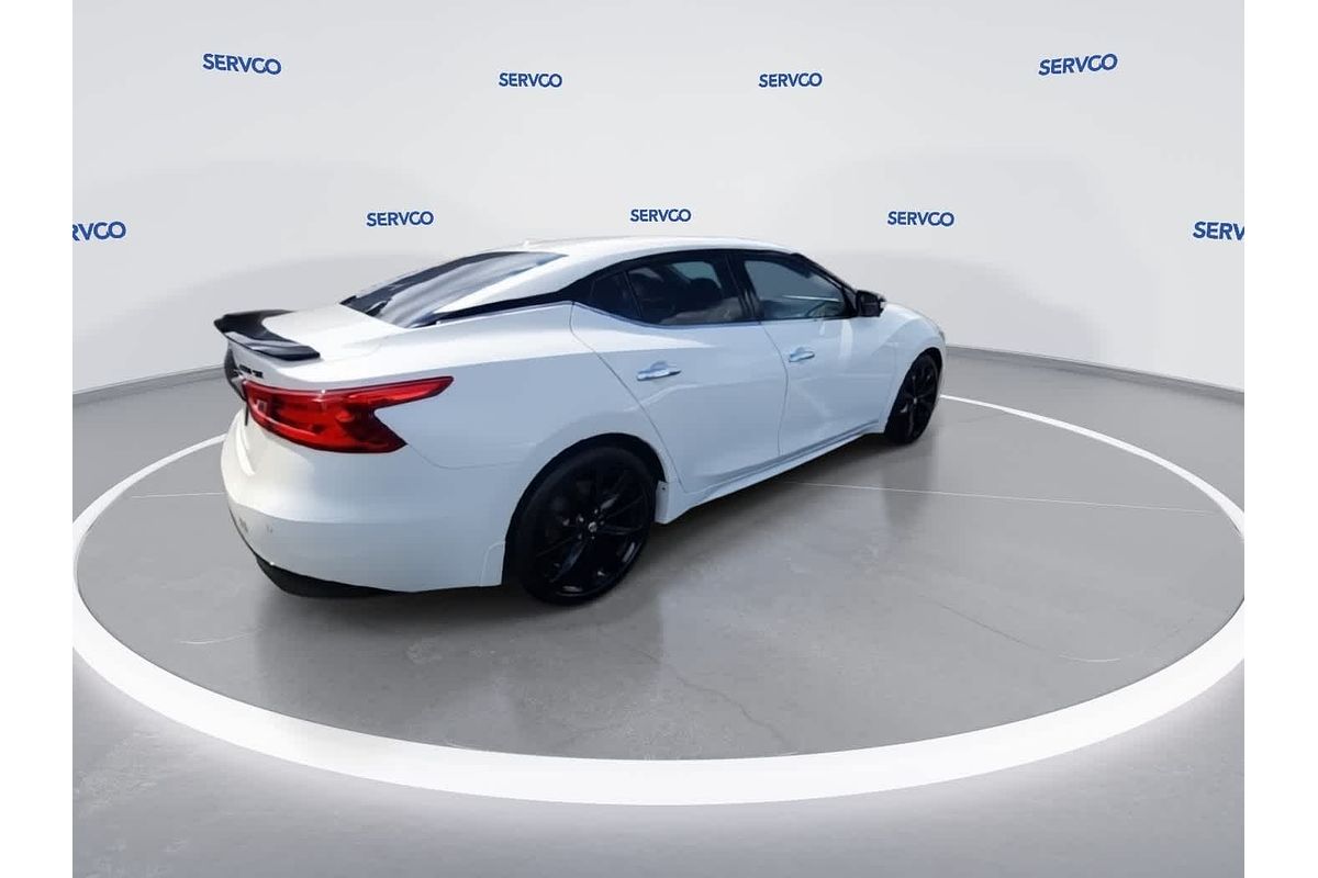 2018 Nissan Maxima SR