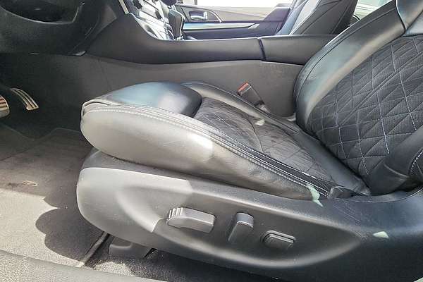 2018 Nissan Maxima SR