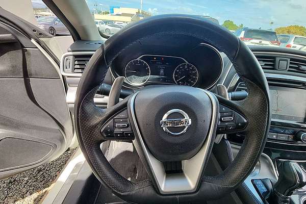 2018 Nissan Maxima SR