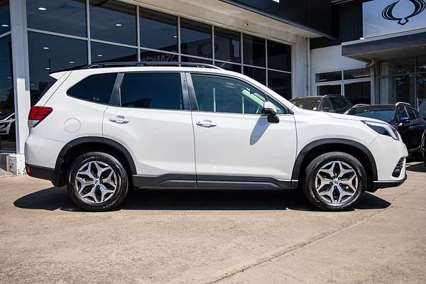 2023 Subaru Forester 2.5i S5