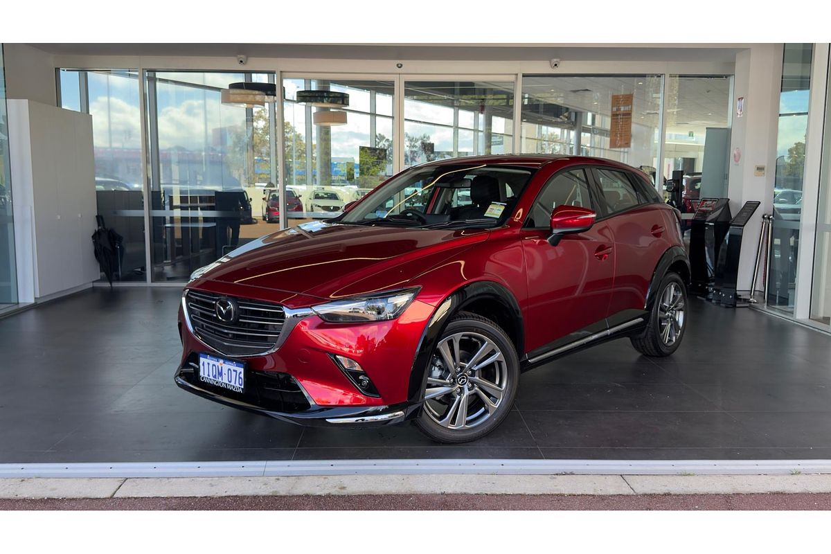 2025 Mazda CX-3 G20 Akari DK