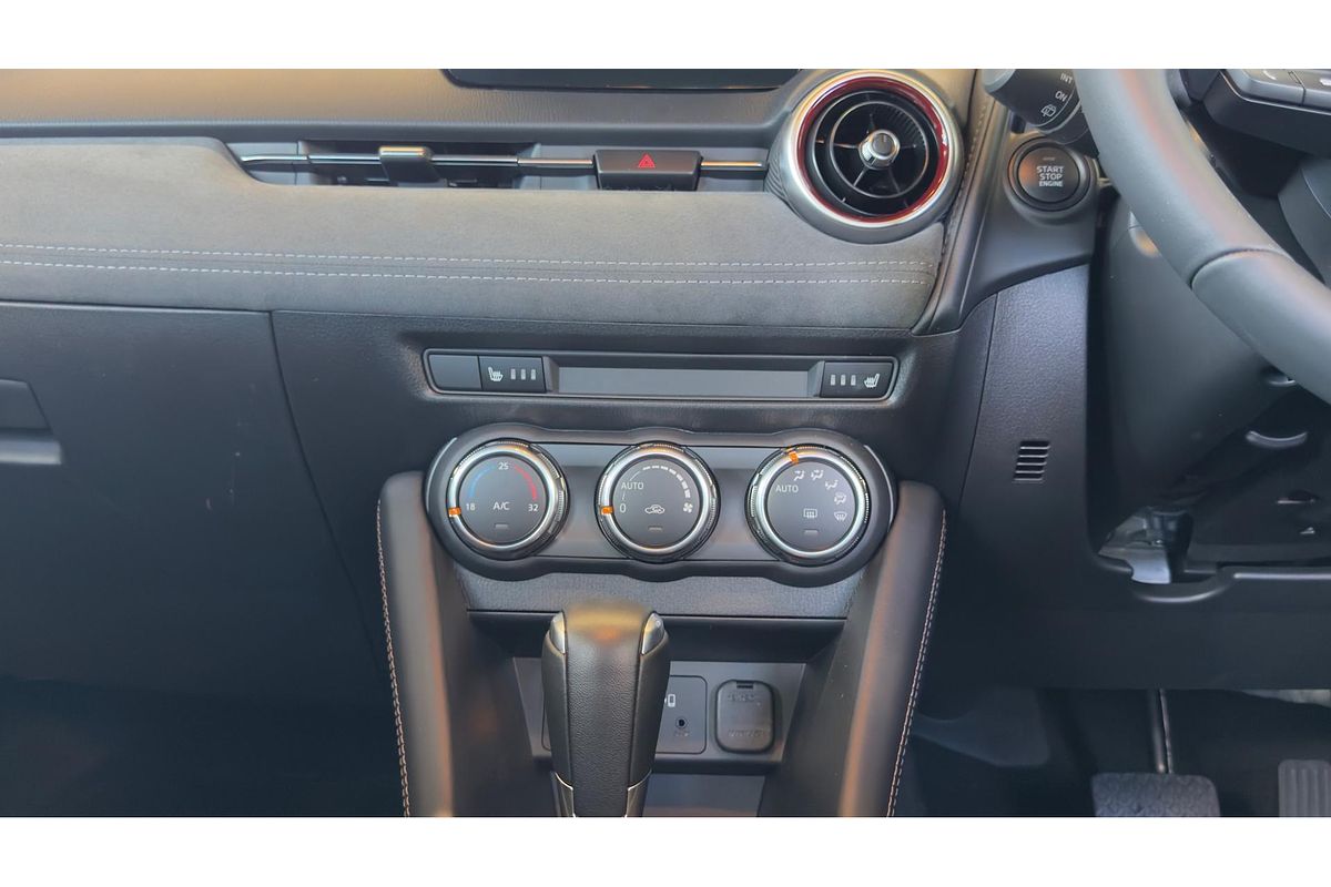 2025 Mazda CX-3 G20 Akari DK