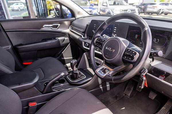 2023 Kia Sportage S NQ5