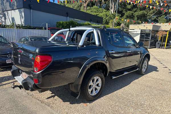 2011 Mitsubishi Triton GLX-R MN 4X4