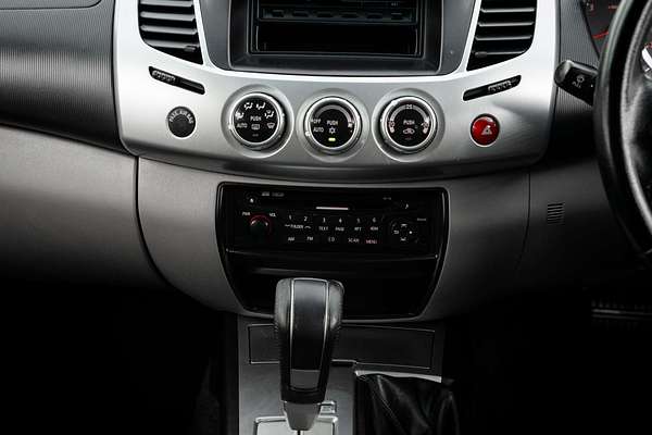 2013 Mitsubishi Triton GLX-R MN 4X4