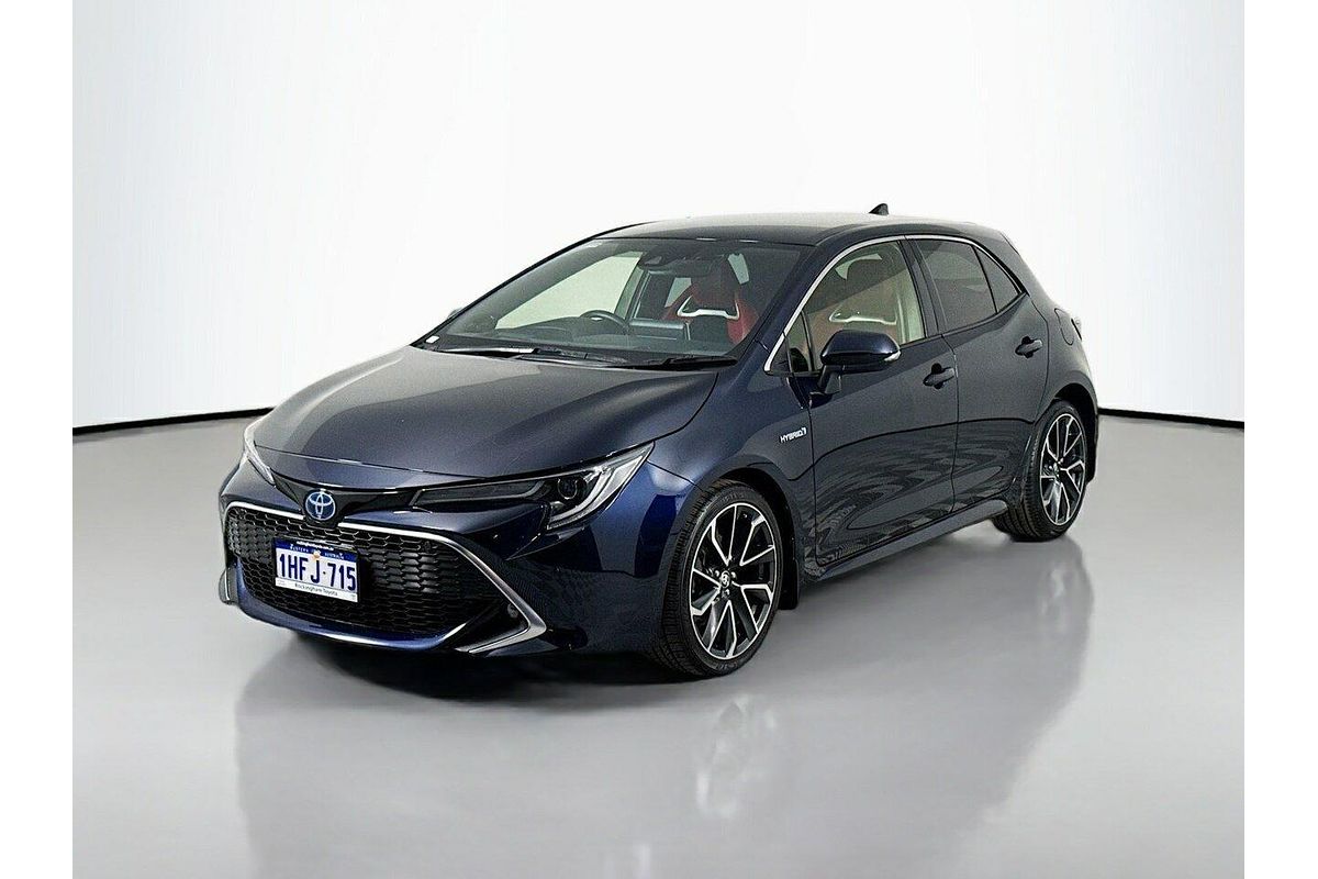 2020 Toyota Corolla ZR Hybrid ZWE211R