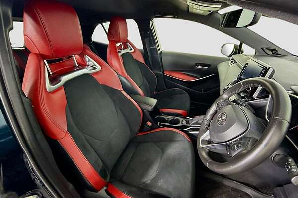 2020 Toyota Corolla ZR Hybrid ZWE211R