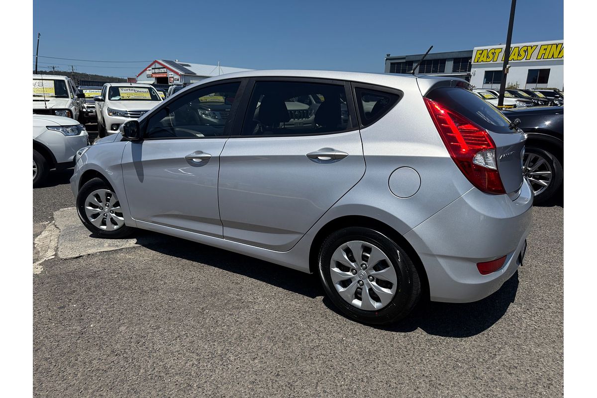 2016 Hyundai Accent Active RB4