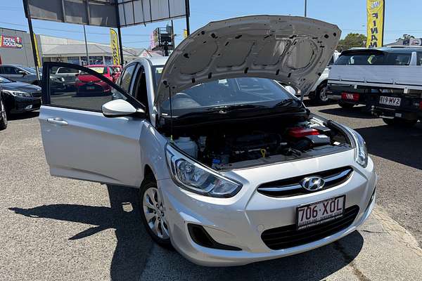 2016 Hyundai Accent Active RB4