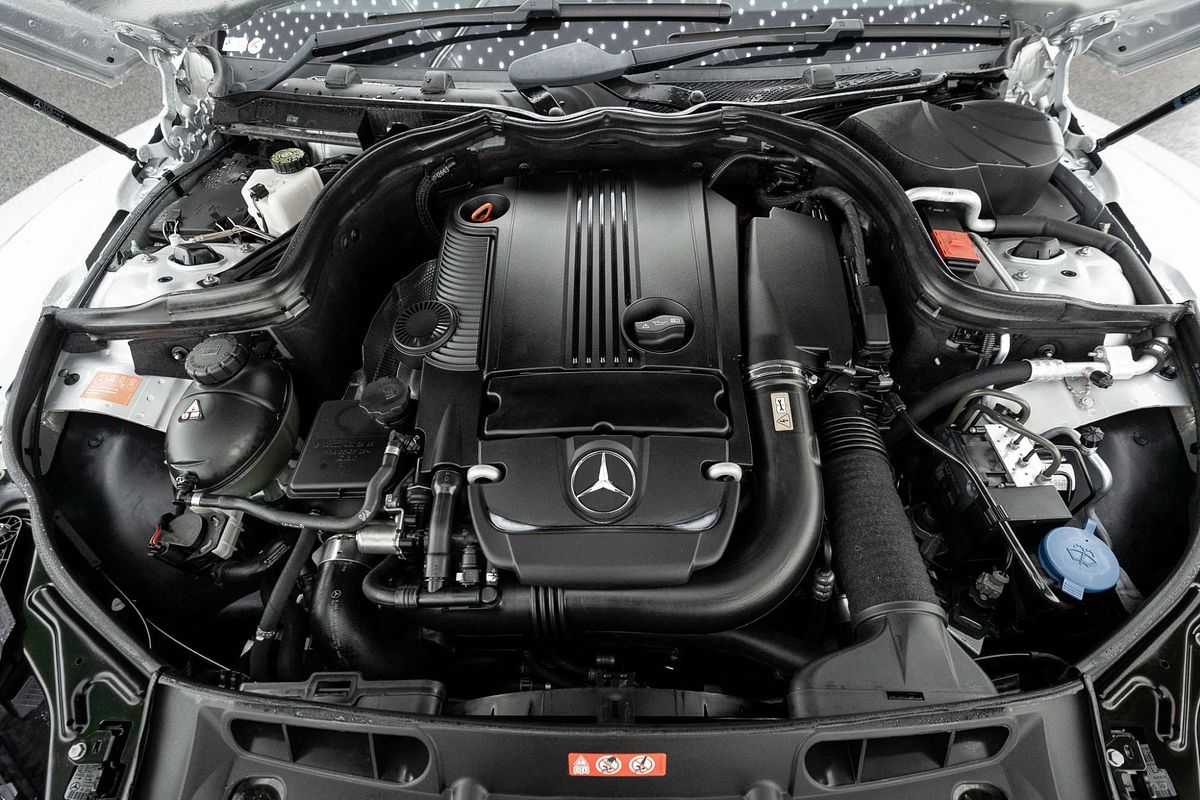 2013 Mercedes-Benz C-Class C250 Avantgarde W204