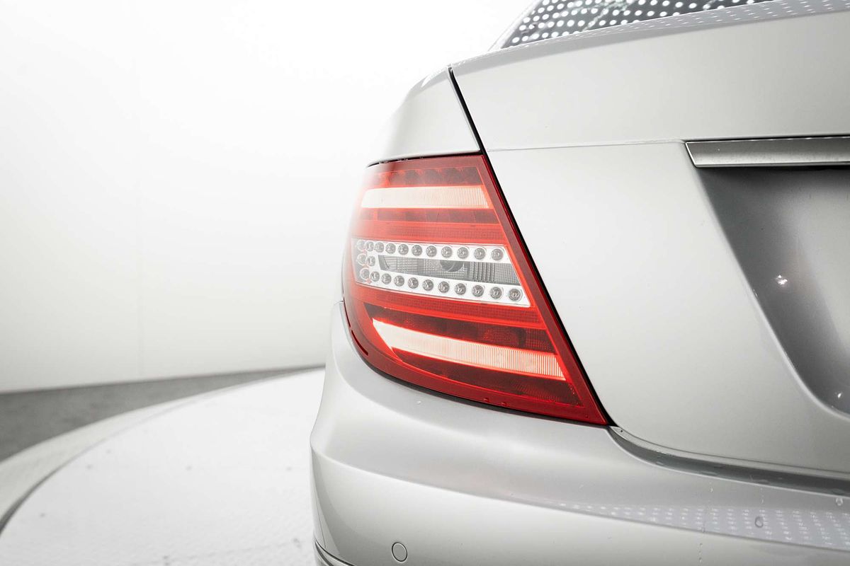 2013 Mercedes-Benz C-Class C250 Avantgarde W204
