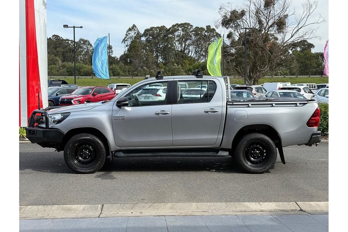 2017 Toyota Hilux SR GUN126R 4X4