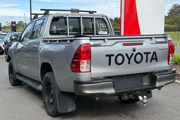 2017 Toyota Hilux SR GUN126R 4X4
