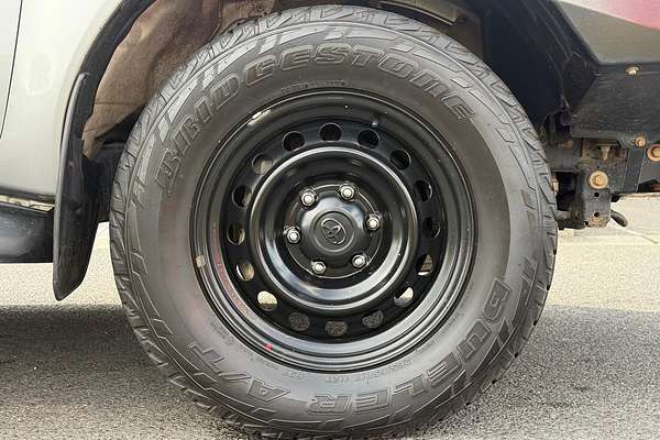 2017 Toyota Hilux SR GUN126R 4X4
